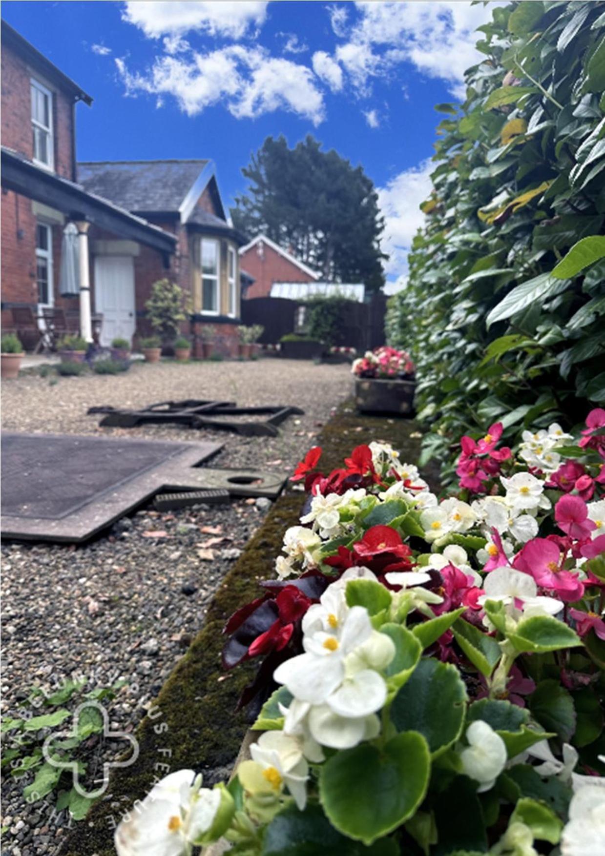 Station House Holiday Cottages, Exclusively For Grown Ups, Thornton Dale Pickering Exterior foto